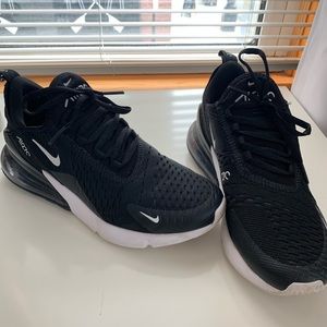 Nike Air Max 270